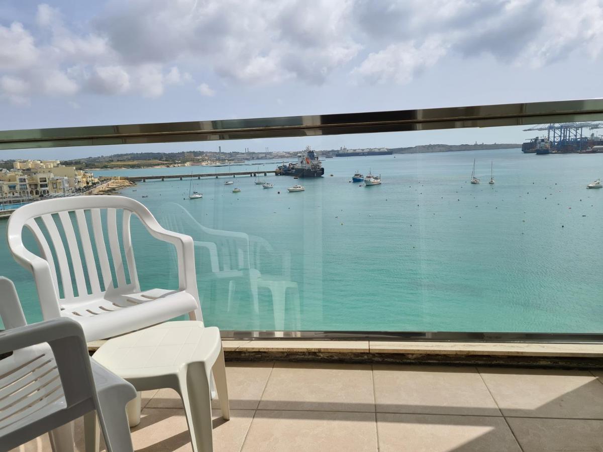 Water'S Edge Hotel Birżebbuġa Exterior foto