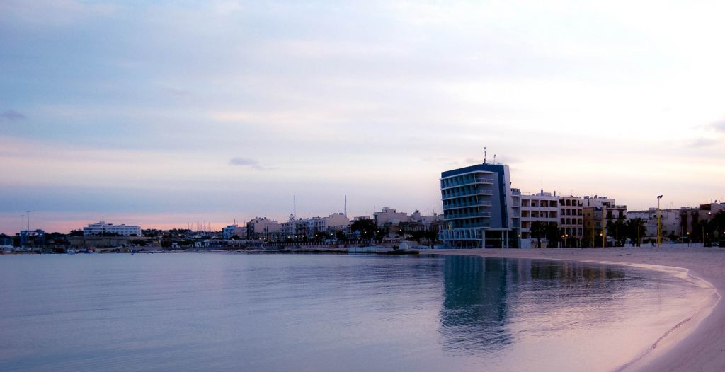 Water'S Edge Hotel Birżebbuġa Exterior foto